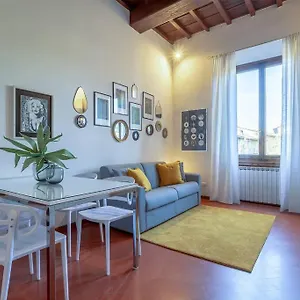Discovering Apartamento